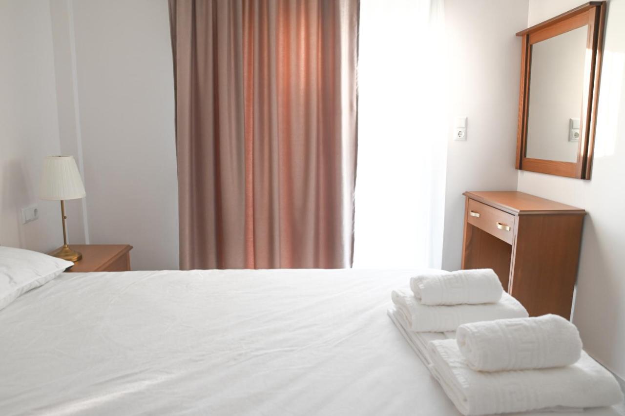 Faidra Apartments Néa Péramos 외부 사진